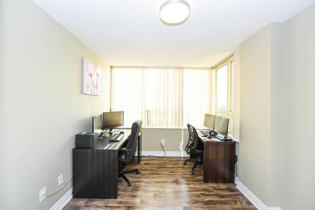 906 - 30 Malta Ave, Condo with 2 bedrooms, 2 bathrooms and 1 parking in Brampton ON | Image 2