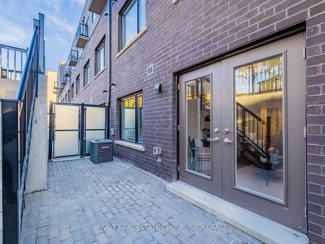 106 - 12 Marquette Ave, Townhouse with 1 bedrooms, 1 bathrooms and 0 parking in Toronto ON | Image 17