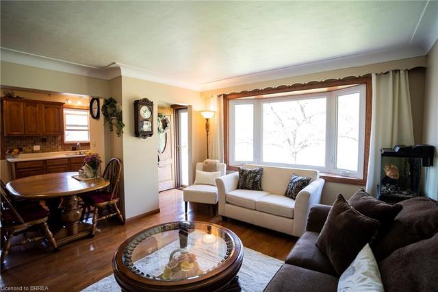 11 Highway #53, House detached with 3 bedrooms, 1 bathrooms and null parking in Brant ON | Image 2