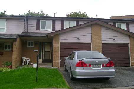 5 - 3525 Brandon Gate Dr, Townhouse with 3 bedrooms, 2 bathrooms and 1 parking in Mississauga ON | Image 1