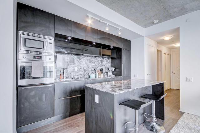 1609 - 88 Blue Jays Way, Condo with 2 bedrooms, 2 bathrooms and 1 parking in Toronto ON | Image 9