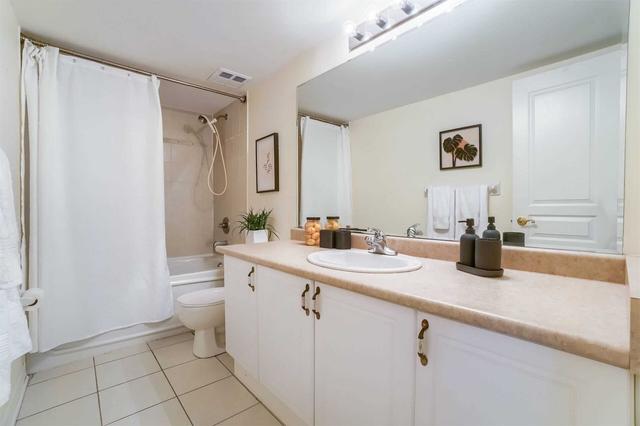 17 - 118 Finch Ave W, Townhouse with 2 bedrooms, 3 bathrooms and 2 parking in Toronto ON | Image 10