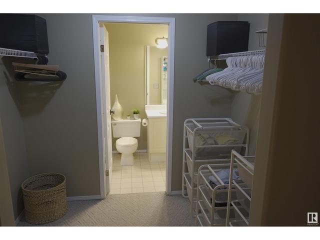 37 - 10331 106 St Nw, Condo with 1 bedrooms, 2 bathrooms and 1 parking in Edmonton AB | Image 9