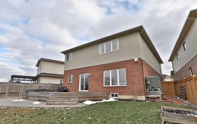 52 Bellroyal Cres, House detached with 4 bedrooms, 3 bathrooms and 4 parking in Hamilton ON | Image 29