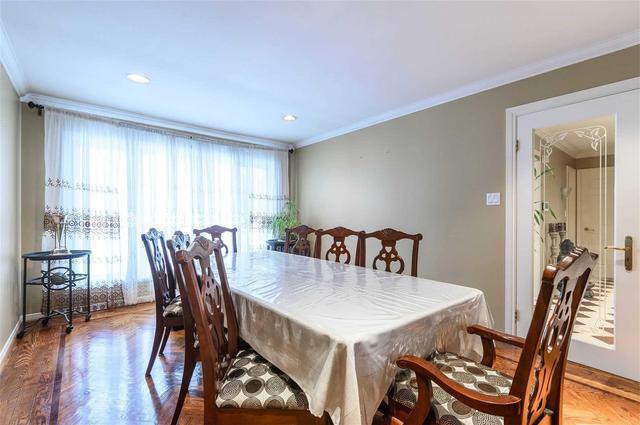 54 Airdrie Dr, House detached with 4 bedrooms, 4 bathrooms and 2 parking in Vaughan ON | Image 6