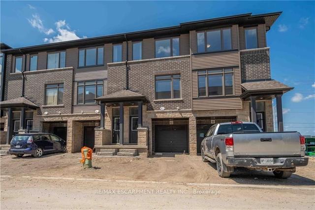 42 - 120 Court Dr, House attached with 3 bedrooms, 3 bathrooms and 2 parking in Brant ON | Image 1