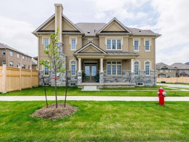 53 George Gray Dr, House detached with 4 bedrooms, 3 bathrooms and 4 parking in Brampton ON | Image 1