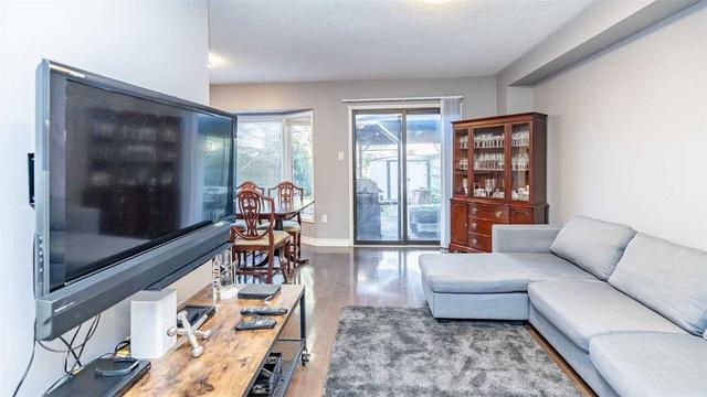 39 Hood Cres, House detached with 3 bedrooms, 3 bathrooms and 4 parking in Brampton ON | Image 21