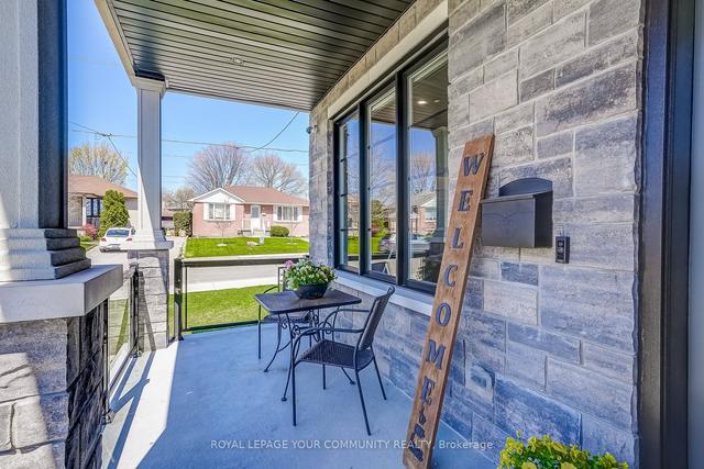 31 Chappel Hill Rd, House detached with 4 bedrooms, 6 bathrooms and 6 parking in Toronto ON | Image 12