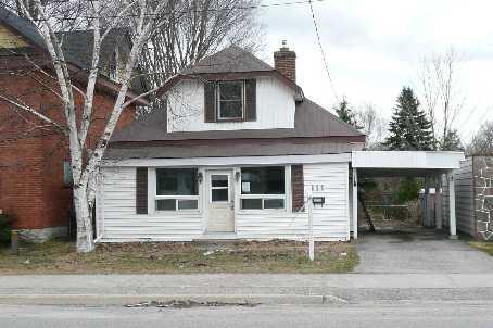 411 Elizabeth St, House detached with 2 bedrooms, 1 bathrooms and 2 parking in Midland ON | Image 1