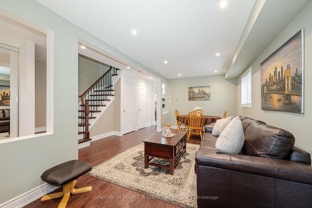 5386 Bullrush Dr, House semidetached with 3 bedrooms, 3 bathrooms and 4 parking in Mississauga ON | Image 36