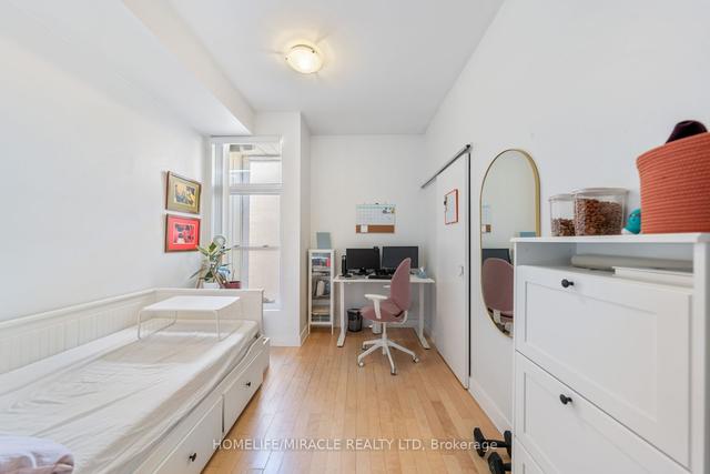4 - 2362 Queen St E, Condo with 2 bedrooms, 2 bathrooms and 1 parking in Toronto ON | Image 5