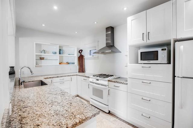 9 Thirty Ninth St, House detached with 2 bedrooms, 2 bathrooms and 3 parking in Toronto ON | Image 32