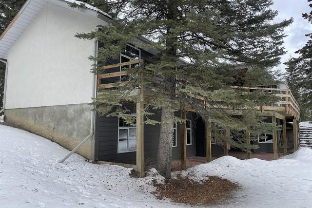 105 Meadow Drive, House detached with 4 bedrooms, 2 bathrooms and 6 parking in Clearwater County AB | Image 16