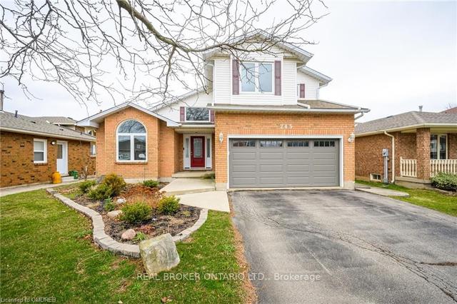 245 Alderlea Ave, House detached with 3 bedrooms, 3 bathrooms and 6 parking in Hamilton ON | Image 1
