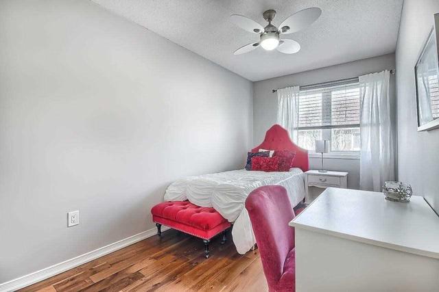 4 Guillet St, House attached with 3 bedrooms, 5 bathrooms and 2 parking in Toronto ON | Image 22