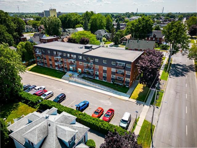 118 Fourth Street E, Condo with 2 bedrooms, 1 bathrooms and 1 parking in Cornwall ON | Image 24