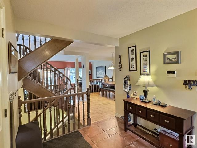 665 Woodbridge Wy, House attached with 2 bedrooms, 3 bathrooms and null parking in Edmonton AB | Image 3