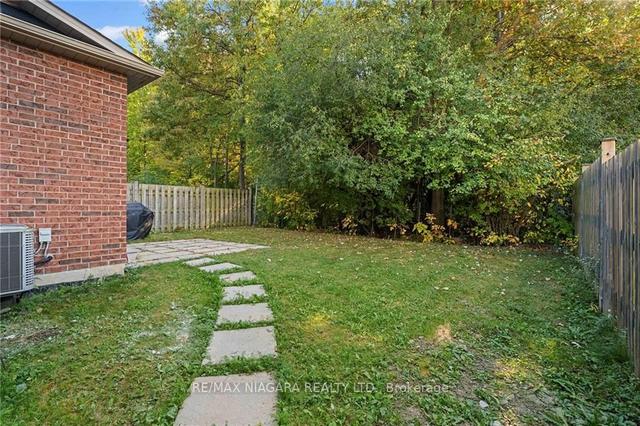 114 Winterberry Blvd, House detached with 3 bedrooms, 3 bathrooms and 4 parking in Thorold ON | Image 32