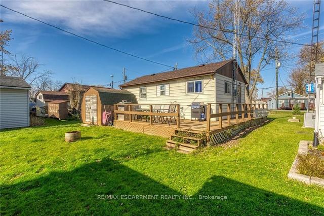 1054 Lakeshore Rd, House detached with 2 bedrooms, 1 bathrooms and 2 parking in Haldimand County ON | Image 12