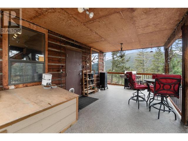 1809 Cardinal Creek Road, House detached with 3 bedrooms, 2 bathrooms and 1 parking in Central Okanagan BC | Image 22