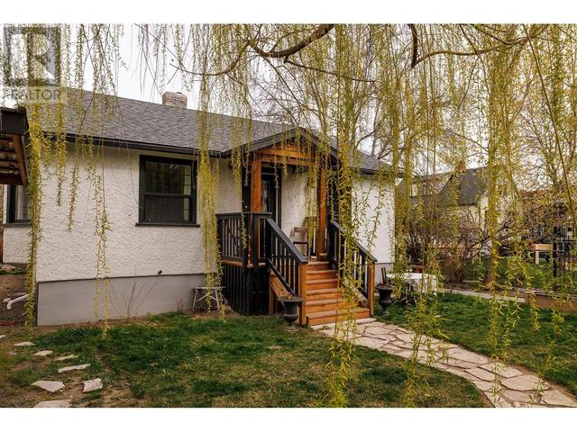 870 Leon Avenue, House detached with 4 bedrooms, 2 bathrooms and 3 parking in Kelowna BC | Image 32