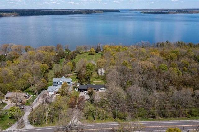 11836 Loyalist Pkwy, House detached with 3 bedrooms, 3 bathrooms and 16 parking in Prince Edward County ON | Image 36