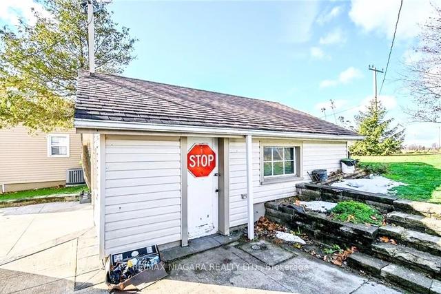 2721 North Shore Dr, House detached with 2 bedrooms, 1 bathrooms and 11 parking in Haldimand County ON | Image 24