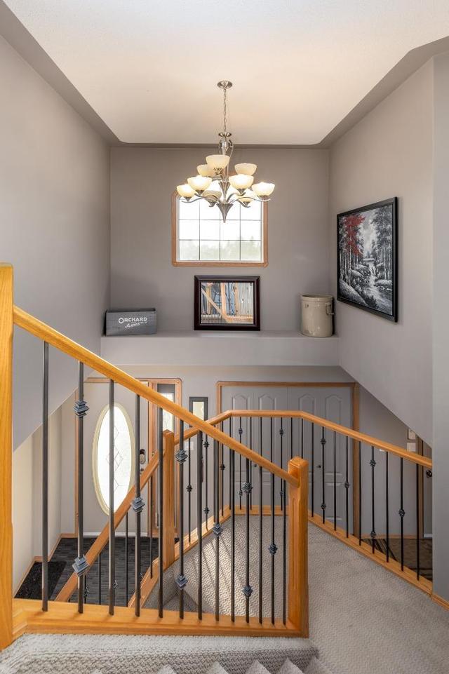 1511 Eagle View Place Sw, House detached with 6 bedrooms, 4 bathrooms and null parking in Medicine Hat AB | Image 19