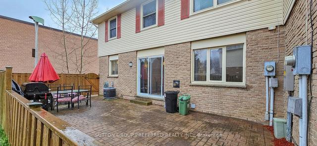 224 - 230 Clarke Rd, Townhouse with 3 bedrooms, 2 bathrooms and 1 parking in London ON | Image 22