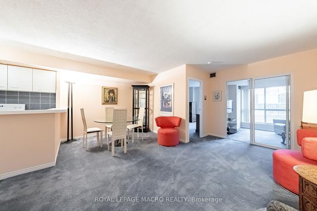 1410 - 25 The Esplanade St, Condo with 1 bedrooms, 1 bathrooms and 0 parking in Toronto ON | Image 2