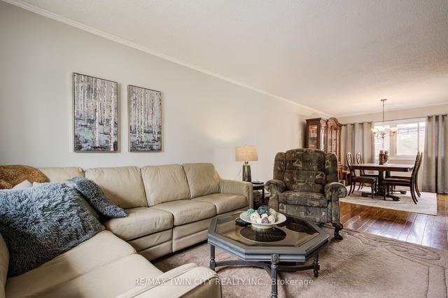 43 - 121 University Ave, Townhouse with 3 bedrooms, 3 bathrooms and 1 parking in Waterloo ON | Image 11