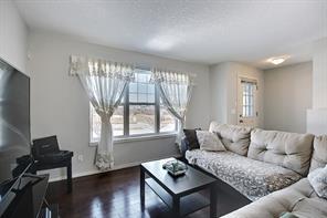 862 Panatella Boulevard Nw, Home with 2 bedrooms, 3 bathrooms and 2 parking in Calgary AB | Image 8