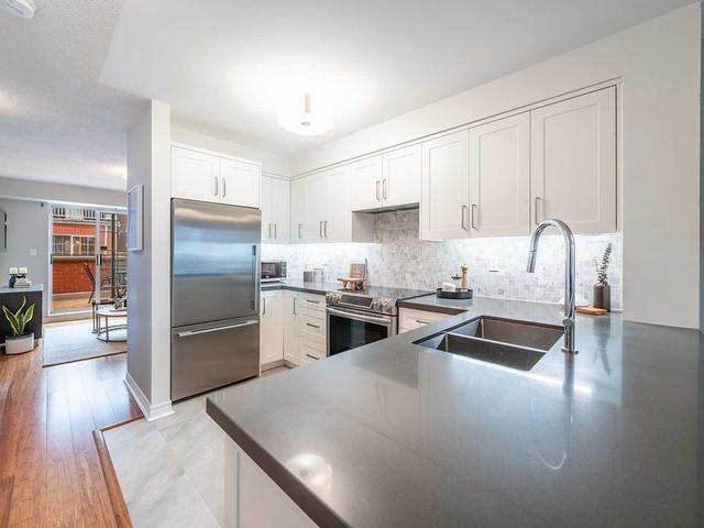 th4 - 126 Strachan Ave, Townhouse with 2 bedrooms, 2 bathrooms and 1 parking in Toronto ON | Image 20