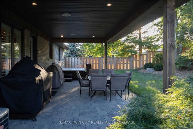 5 Andrew St, House detached with 2 bedrooms, 3 bathrooms and 6 parking in Brant ON | Image 24