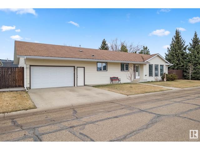 4503 55 Av, House detached with 2 bedrooms, 2 bathrooms and 6 parking in Lamont AB | Image 39