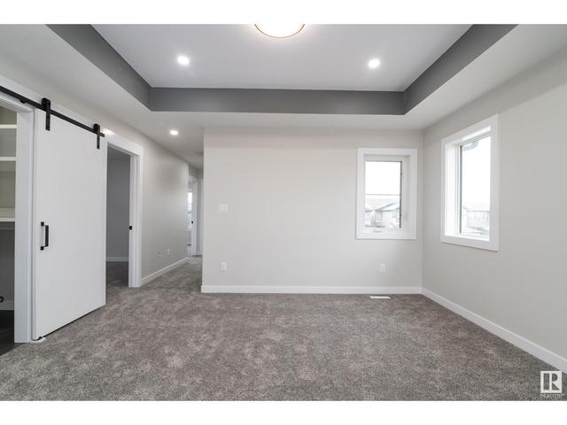 9459 Pear Cr Sw, House detached with 5 bedrooms, 3 bathrooms and null parking in Edmonton AB | Image 29