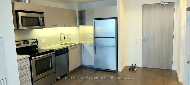 1301 - 70 Distillery Lane, Condo with 1 bedrooms, 1 bathrooms and 1 parking in Toronto ON | Image 3