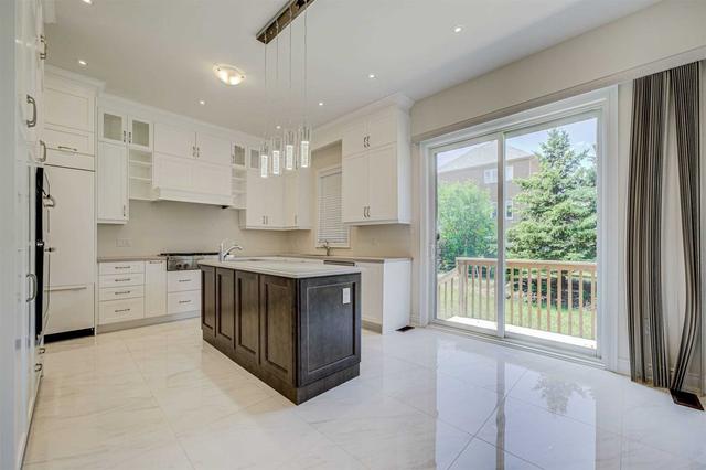 12 Giardina Cres, House detached with 5 bedrooms, 5 bathrooms and 5 parking in Richmond Hill ON | Image 22