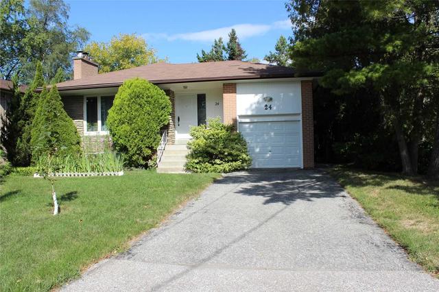 24 Bathford Cres N, House detached with 3 bedrooms, 2 bathrooms and 3 parking in Toronto ON | Image 12