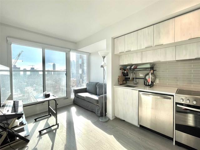 1708 - 181 Dundas St E, Condo with 1 bedrooms, 1 bathrooms and 0 parking in Toronto ON | Image 10