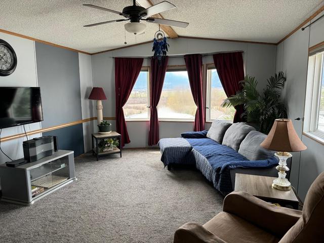 53 - 445 6 Avenue, Home with 3 bedrooms, 1 bathrooms and null parking in Creston BC | Image 5