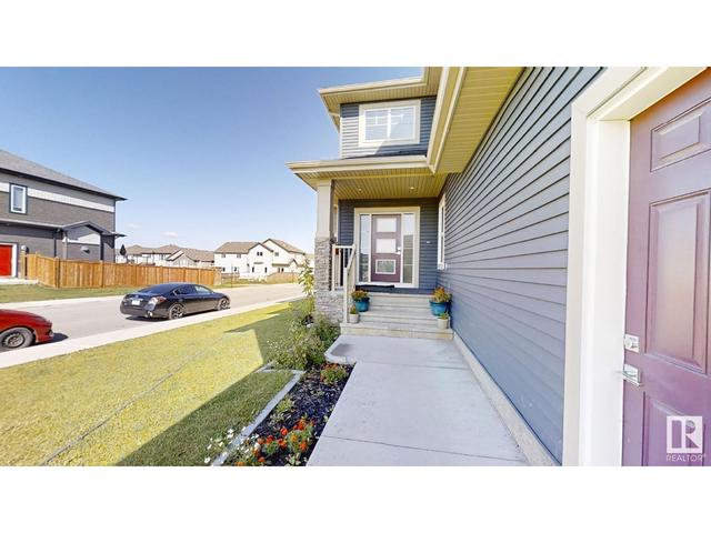 6028 19 Av Sw, House detached with 5 bedrooms, 4 bathrooms and 4 parking in Edmonton AB | Image 35