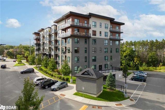 309 - 300 Essa Rd, Condo with 2 bedrooms, 2 bathrooms and 1 parking in Barrie ON | Card Image