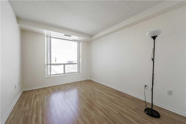 Uph01 - 8 Pemberton Ave, Condo with 1 bedrooms, 1 bathrooms and 1 parking in Toronto ON | Image 9
