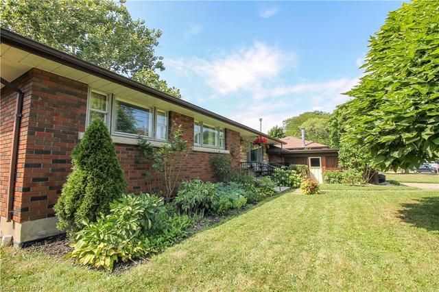 70 Crestdale Avenue, House detached with 5 bedrooms, 1 bathrooms and 4 parking in St. Catharines ON | Image 19