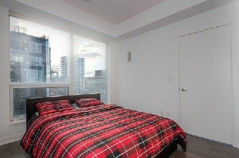 709 - 225 Sackville St, Condo with 2 bedrooms, 2 bathrooms and 1 parking in Toronto ON | Image 7