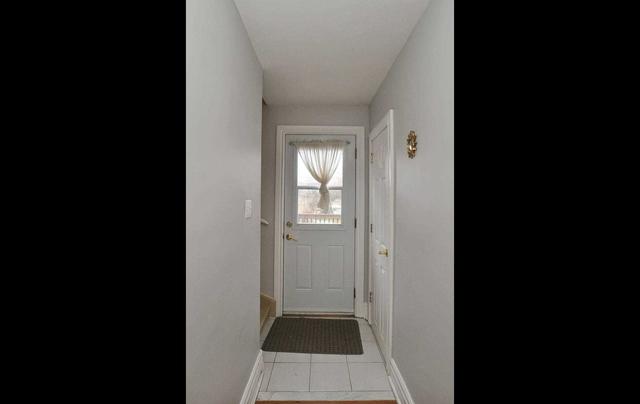 25 Neilson Ave, House detached with 2 bedrooms, 2 bathrooms and 3 parking in Toronto ON | Image 21