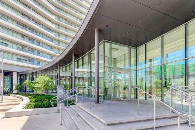 sph09 - 117 Mcmahon Dr, Condo with 2 bedrooms, 2 bathrooms and 1 parking in Toronto ON | Image 5