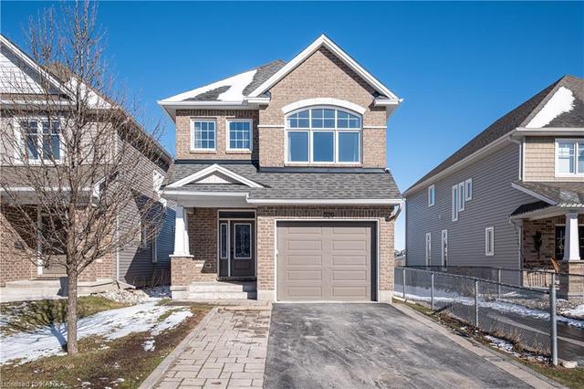 520 Savannah Court, House detached with 3 bedrooms, 2 bathrooms and 3 parking in Kingston ON | Image 1